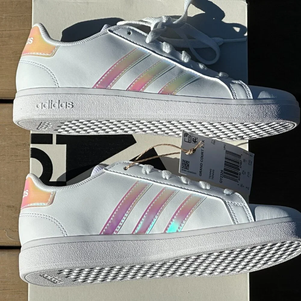 NEW Adidas Unisex Kids Grand Court 2.0 Low Casual Sneaker - Youth 12, 2, 3, 5